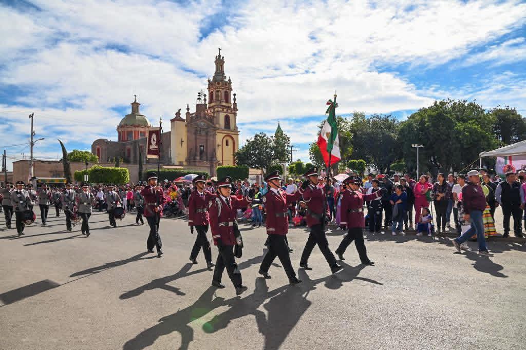 Desfile cívico-deportivo