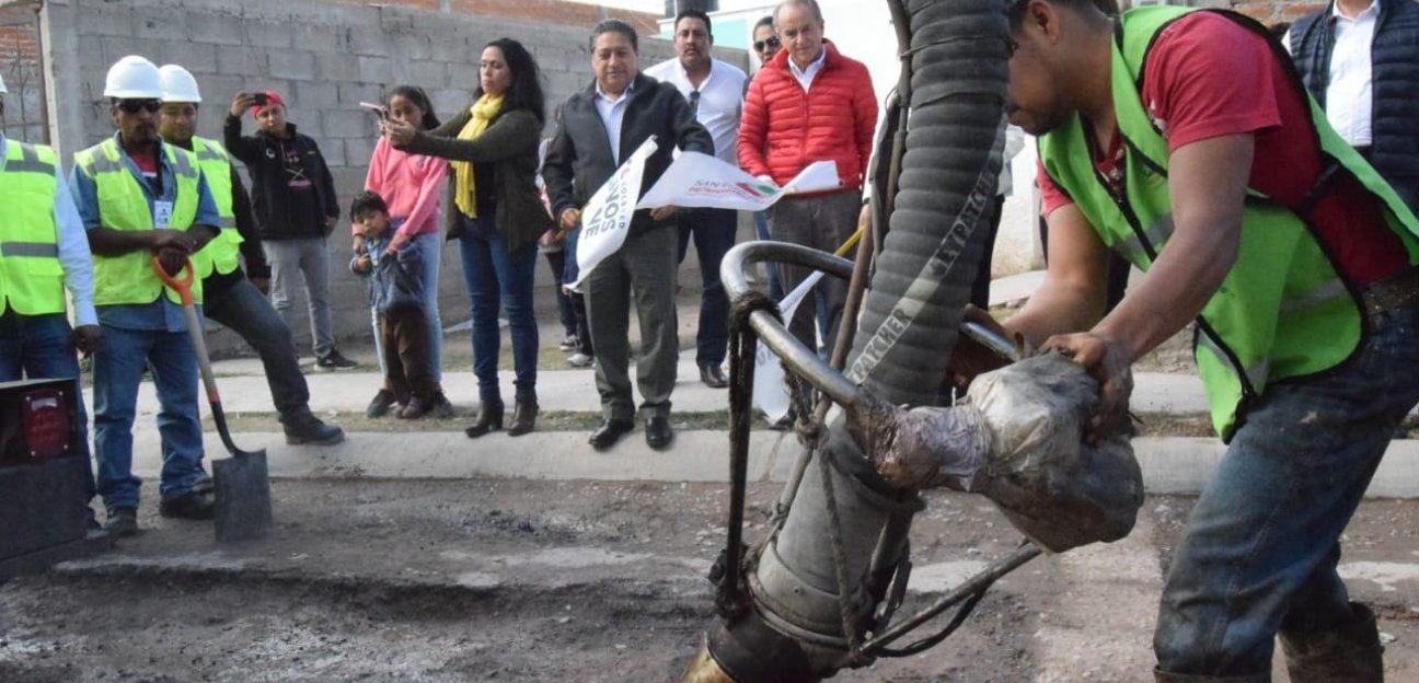Soledad se beneficia con programa emergente de bacheo