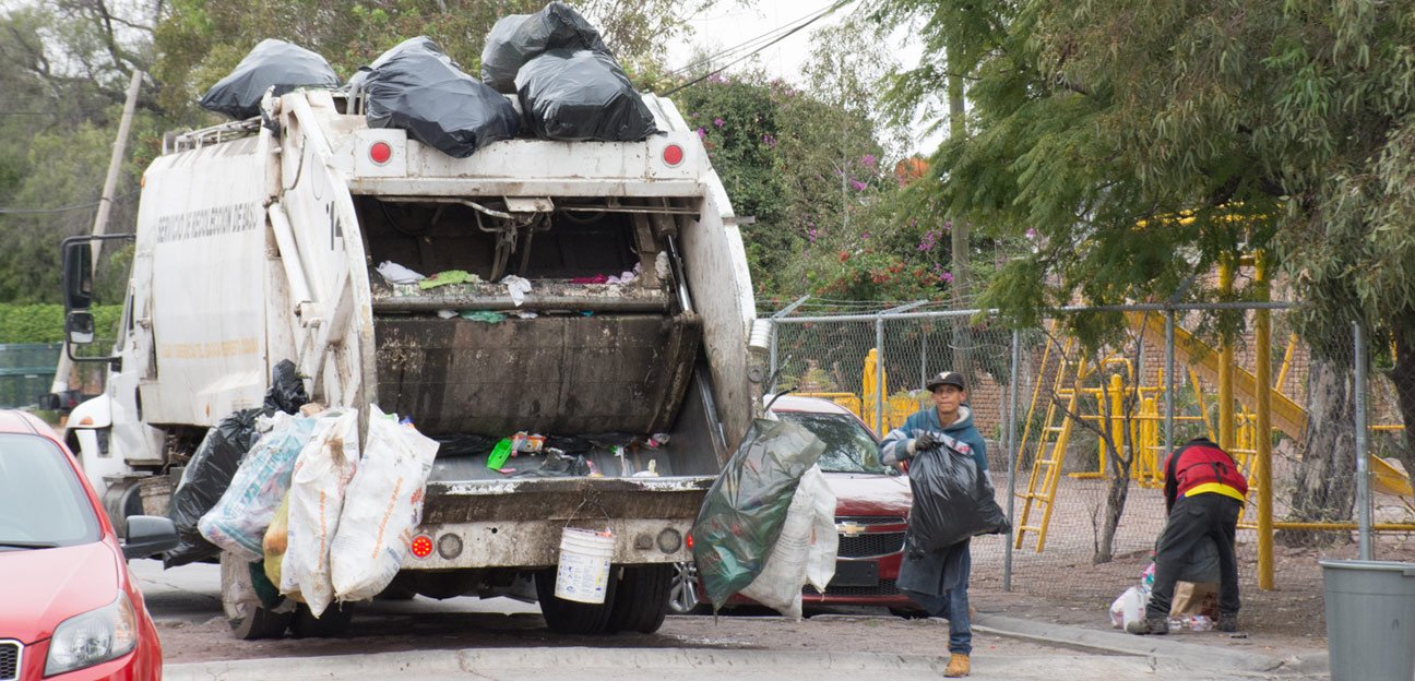 Avanza servicios municipales en plan de trabajo de 100 días