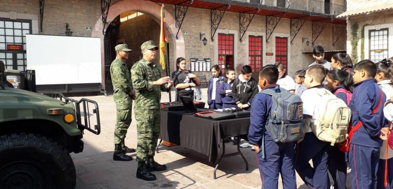 El Ayuntamiento de Soledad realiza acciones de proximidad social de seguridad con población estudiantil