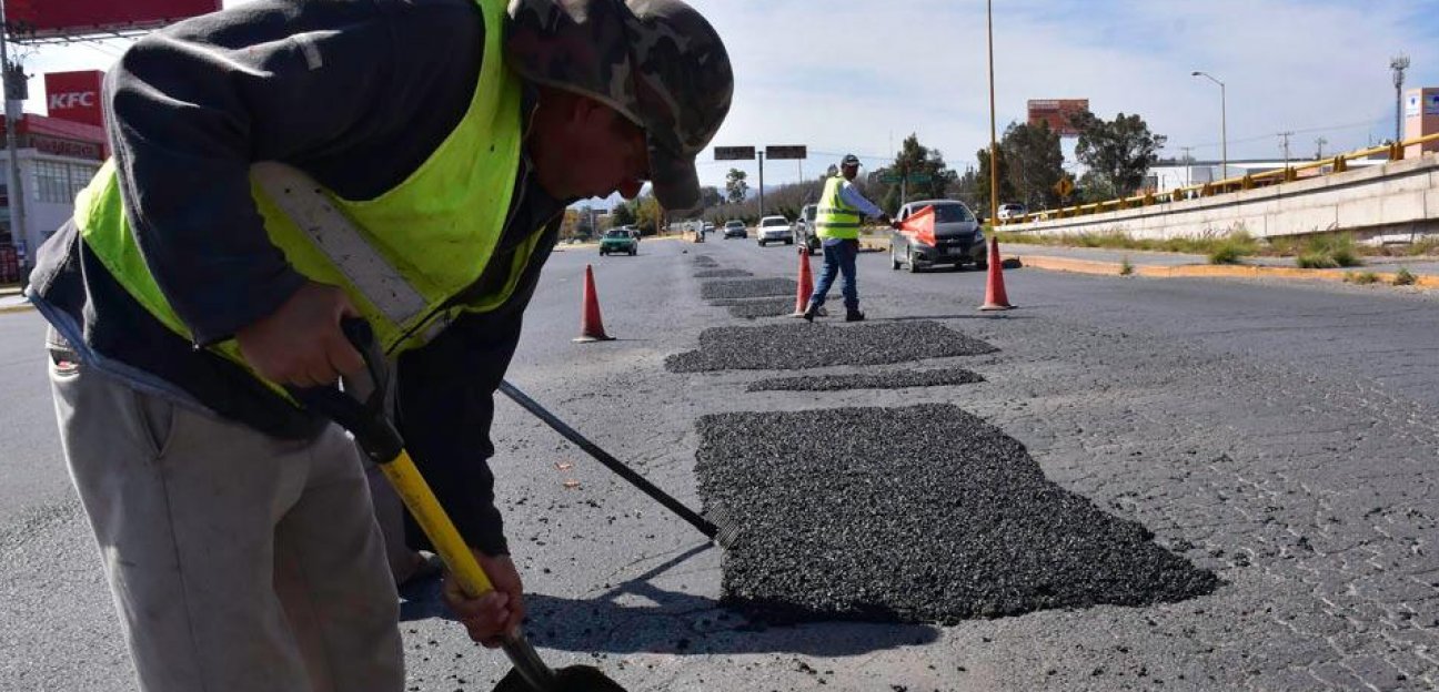En marcha programa emergente de bacheo