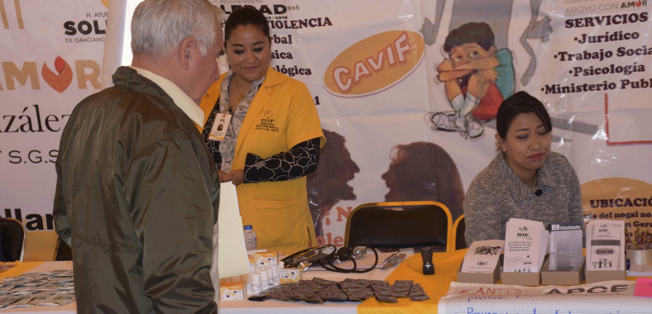 Población recibe orientación para prevenir infecciones por temporada de calor