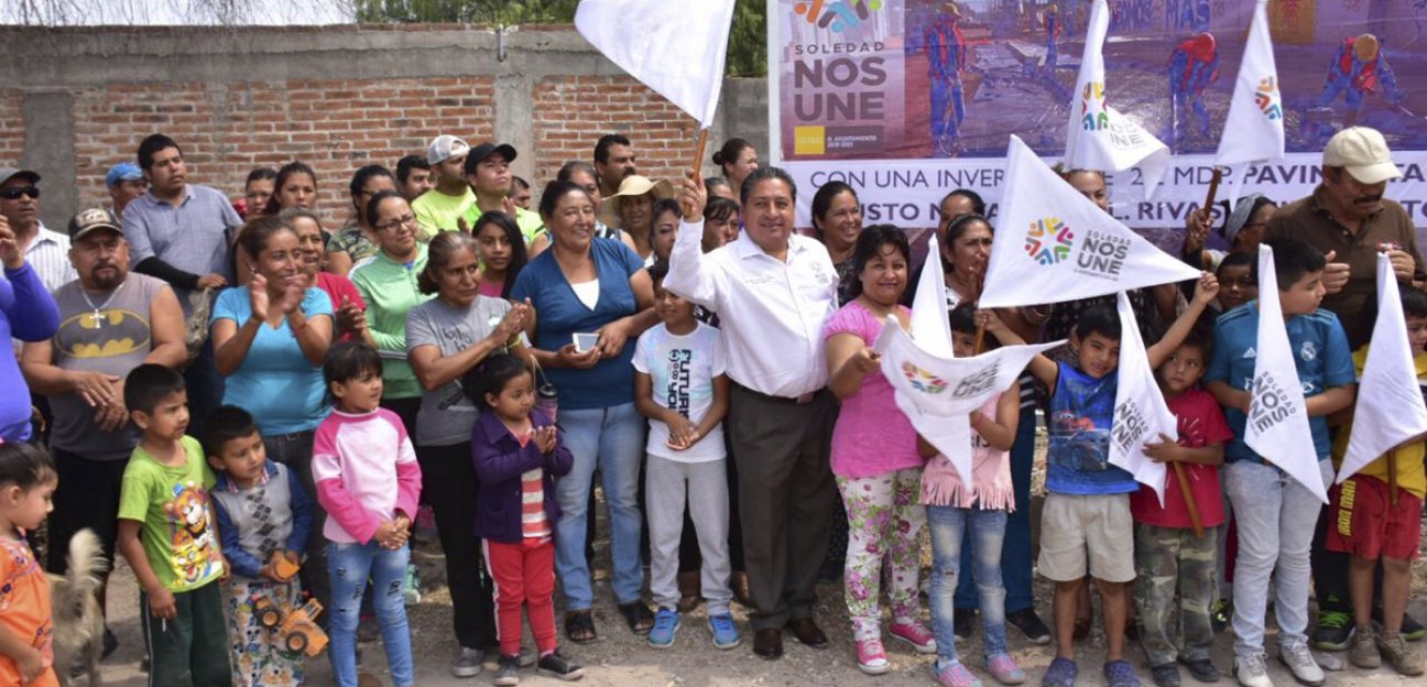 Arrancan obra de pavimentación en la Colonia Rivas Guillén cuarto plano