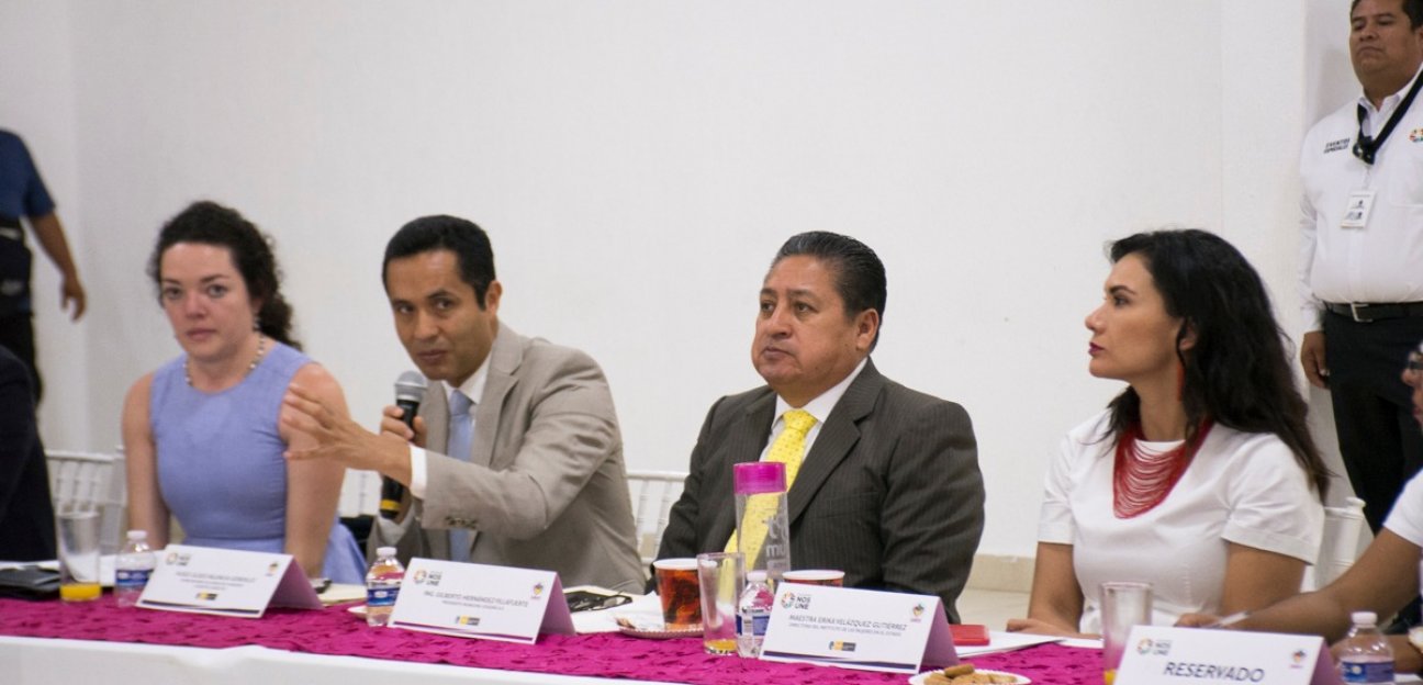 Llama alcalde soledense a unir y coordinar esfuerzos para erradicar la violencia contra las mujeres