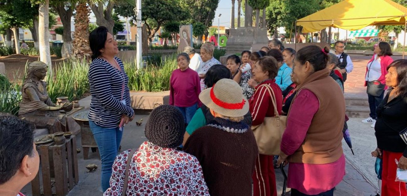 La dirección de turismo y DIF municipal festejaron a los adultos mayores con motivo del Día del Abuelo