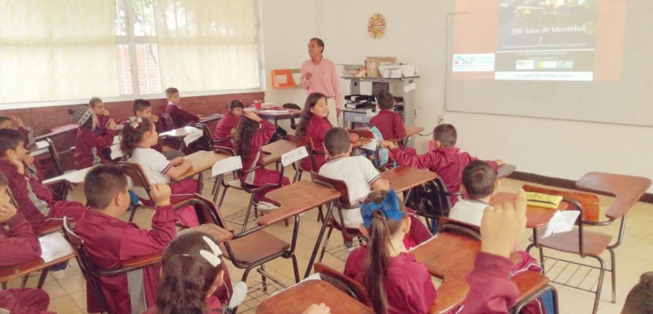 Refuerzan identidad soledense a través de conferencias sobre su historia y tradiciones