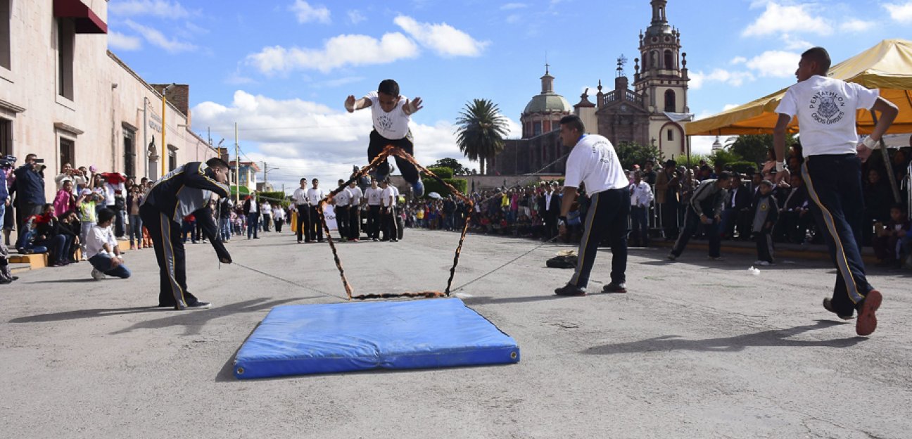 Preparan actividades por festejos patrios