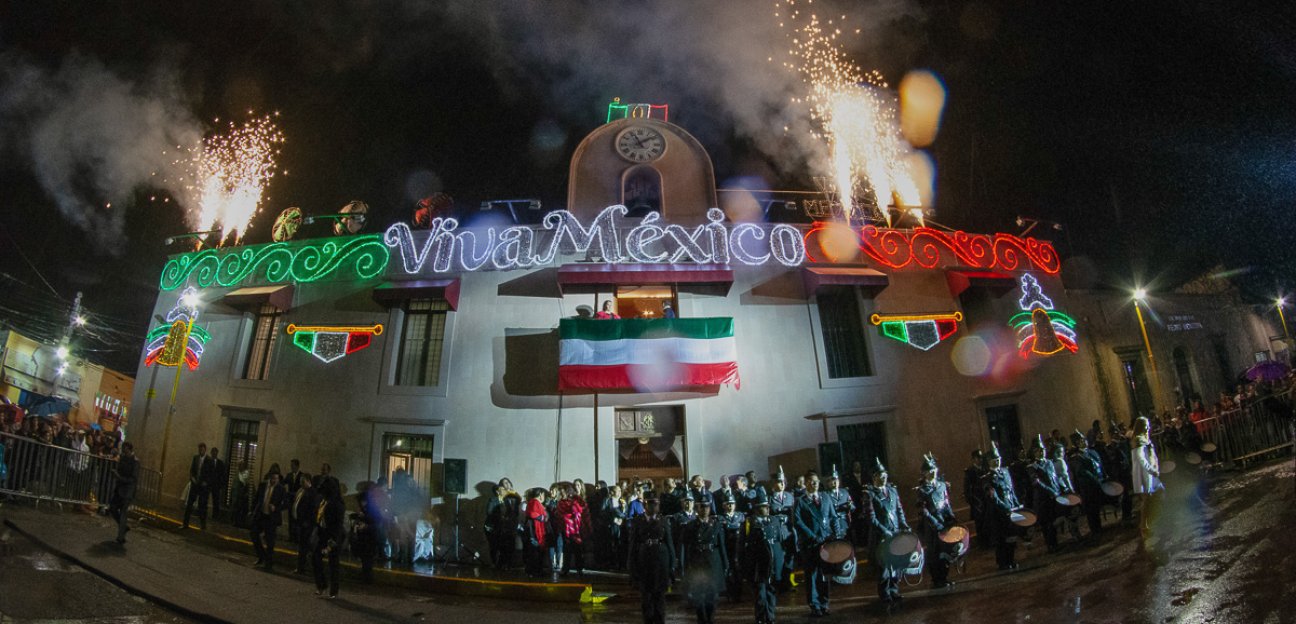 Alistan detalles para tradicional Grito de Independencia y verbena popular en la Plaza Principal