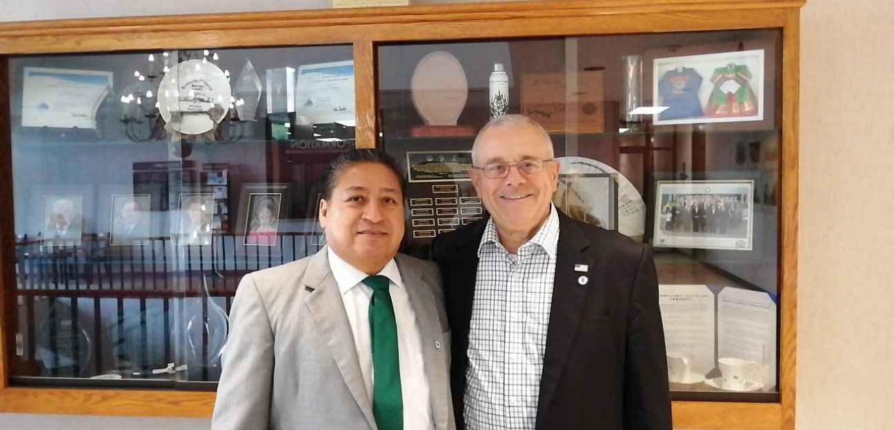 Inicia gira Alcalde de Soledad por Burlington, Carolina del Norte 