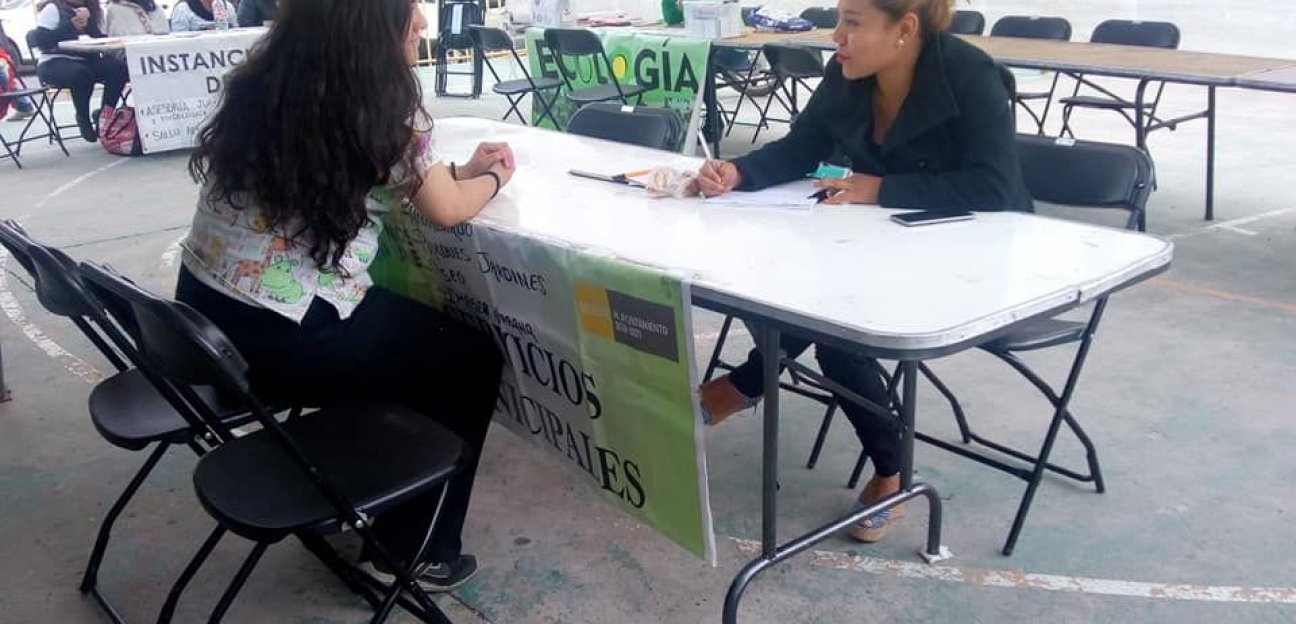 Con mesas de atención se resuelven necesidades de servicios a través de programa Manos a la Obra