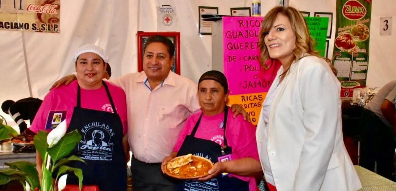Productores de Soledad de Graciano Sánchez presentes en el Mercadito Itinerante