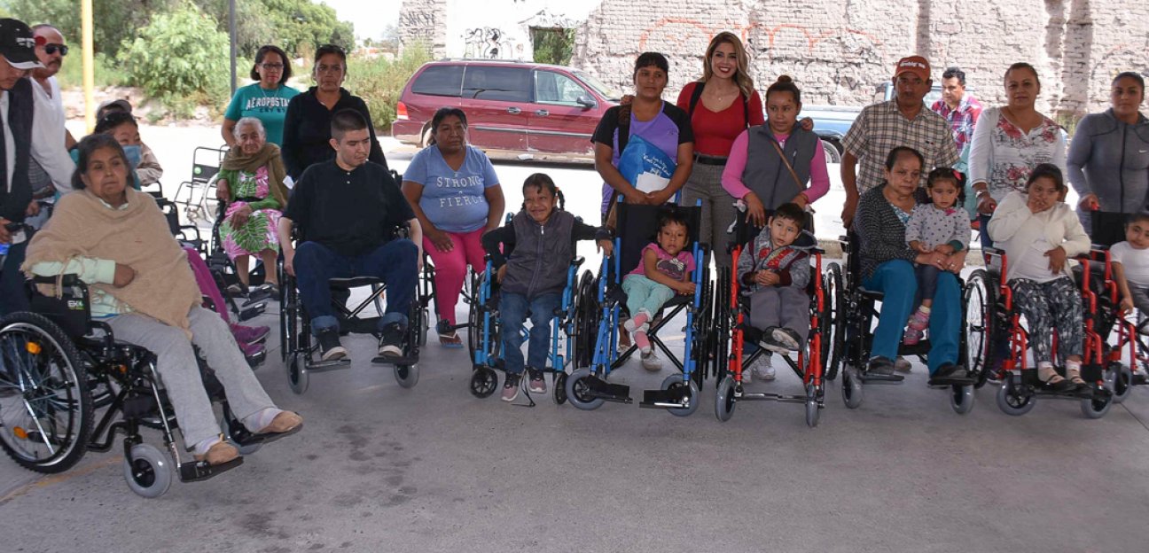 Continúa DIF con entrega de apoyos a sectores vulnerables 