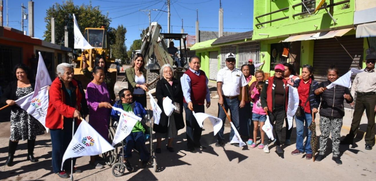 Ayuntamiento de Soledad inicia la pavimentación y modernización simultánea  de tres calles en la Colonia La Misión