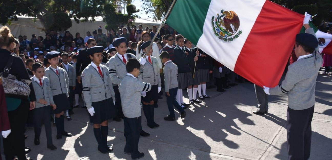 Alcaldía de Soledad realiza acto conmemorativo por el Día de la Bandera