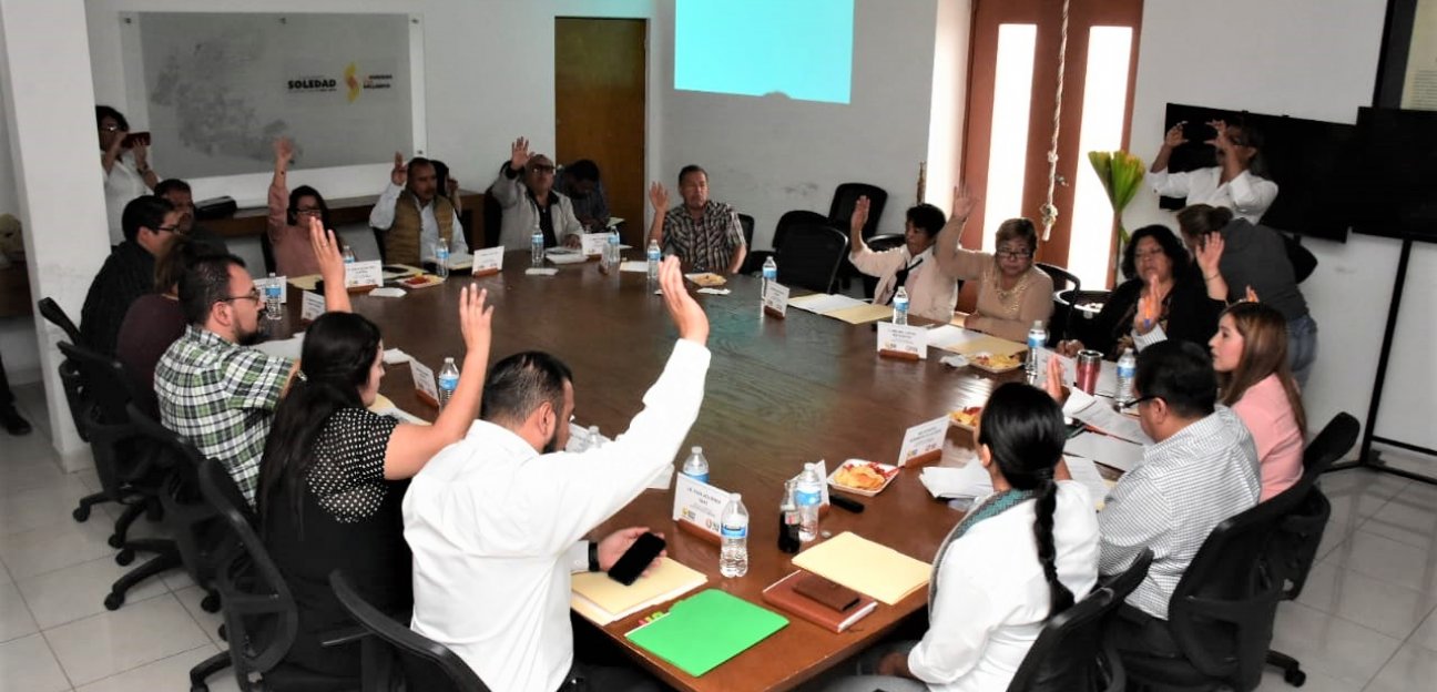 Presentan resultados ante el Consejo Municipal de Vivienda 