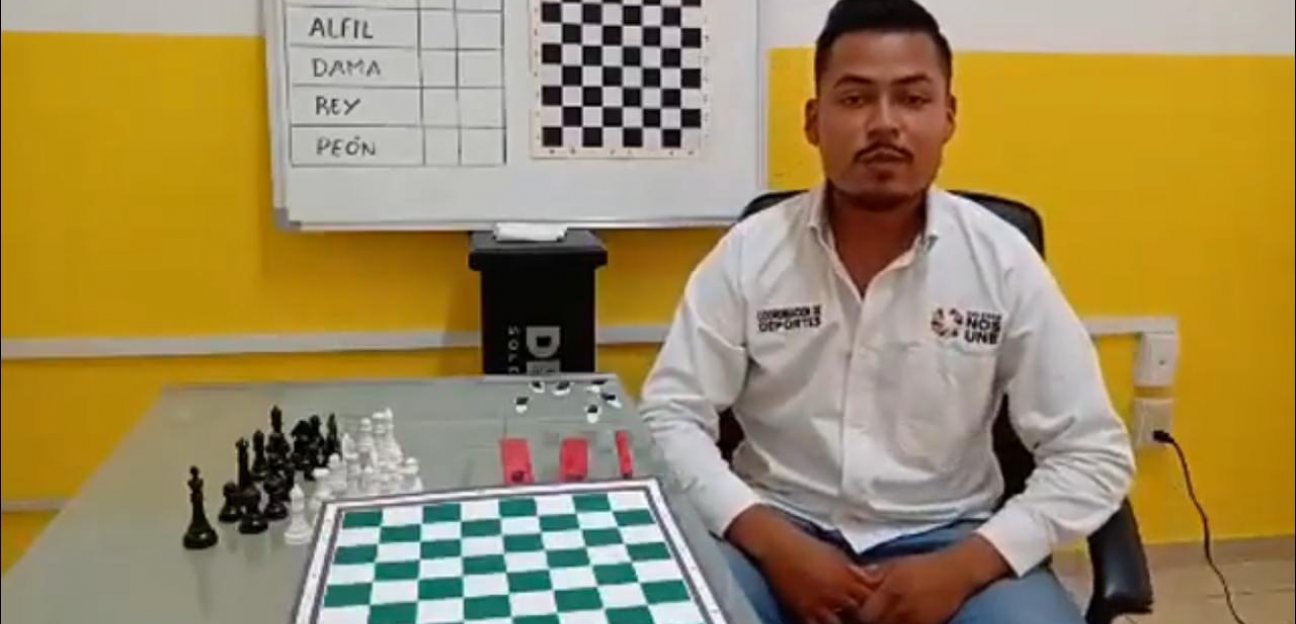 Realizan curso de ajedrez básico en línea