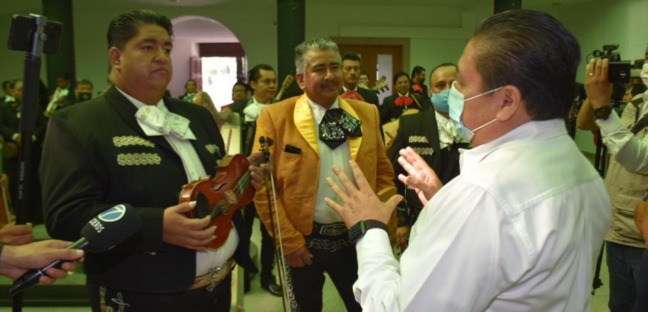 Mariachis acuden a Soledad para agradecer el apoyo brindado por sus autoridades