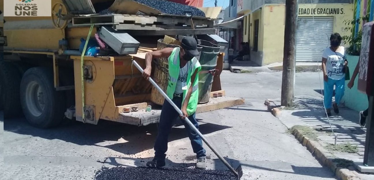 Programa emergente de bacheo sigue vigente en Soledad de Graciano Sánchez