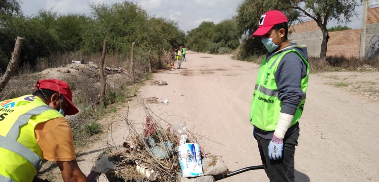 Intensifican acciones de mantenimiento en espacios públicos