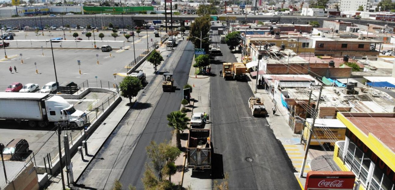 Colonos, comerciantes y conductores avalan la transformación de Avenida de los Pinos