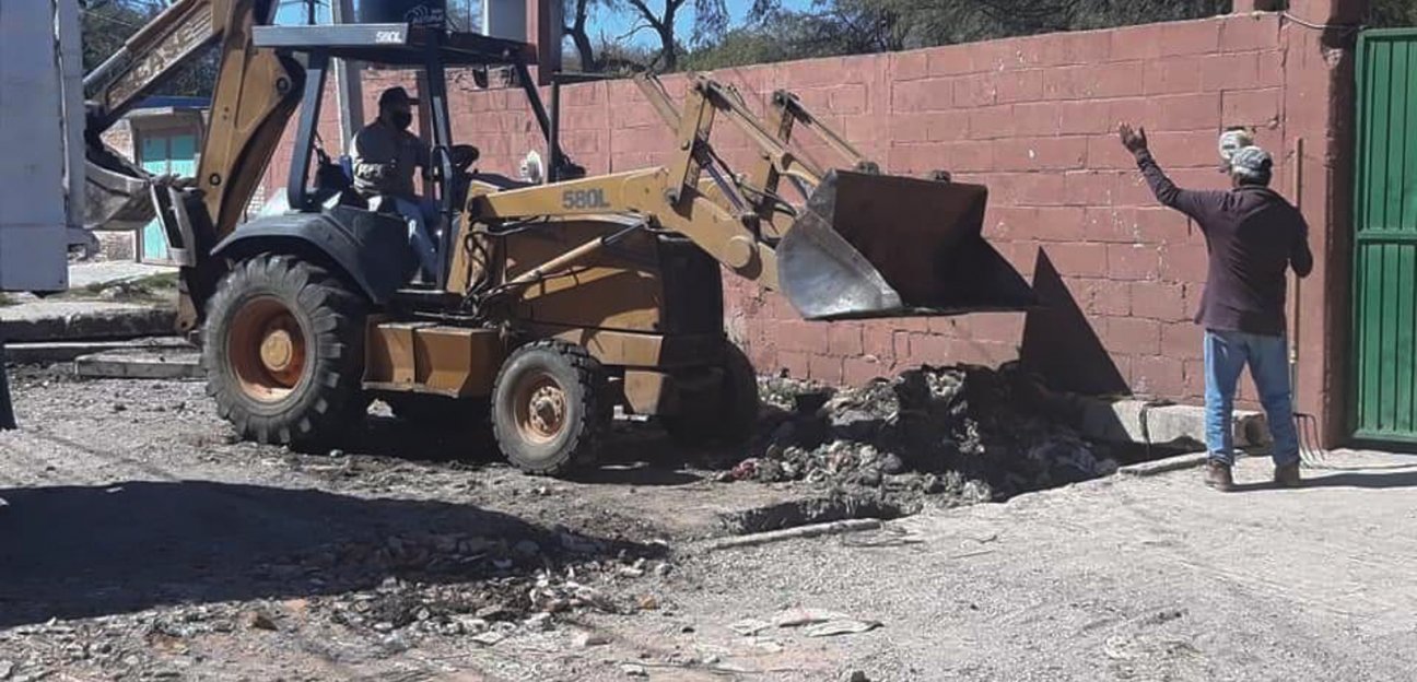 Se realiza limpieza en canalones como acción preventiva ante lluvias