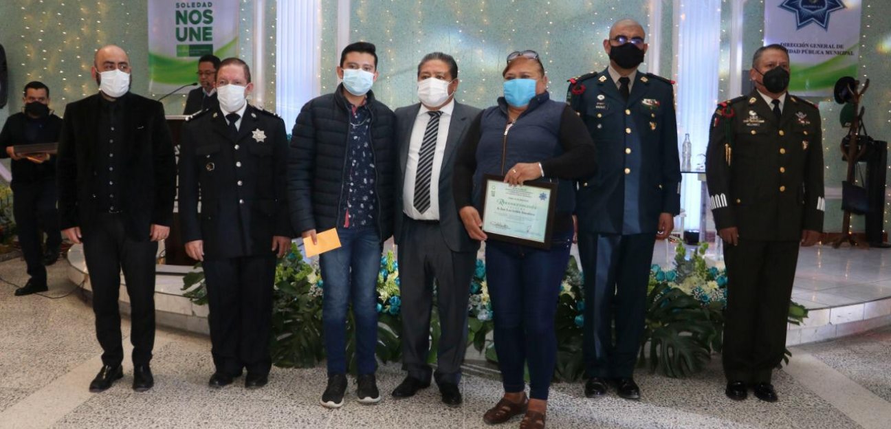 Ayuntamiento de Soledad reconoce la incansable labor de sus policías