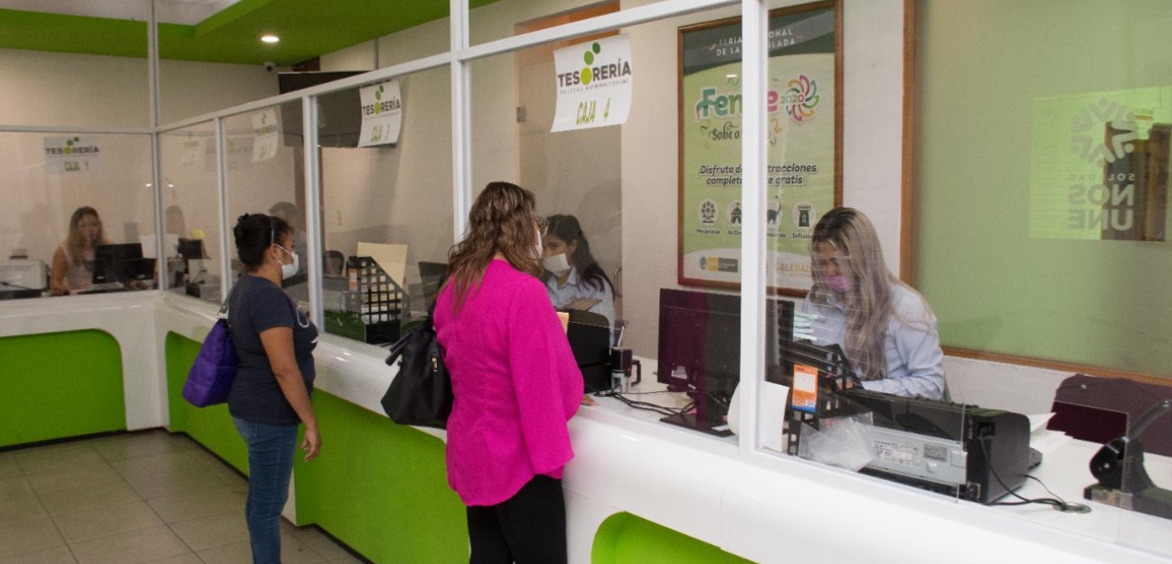 Se amplía área de cajas de cobro en Catastro Municipal