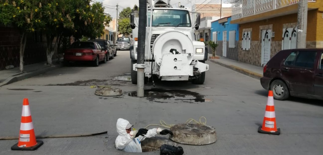 Con mayor intensidad, operativo de desazolve de alcantarillas y drenaje, en Soledad