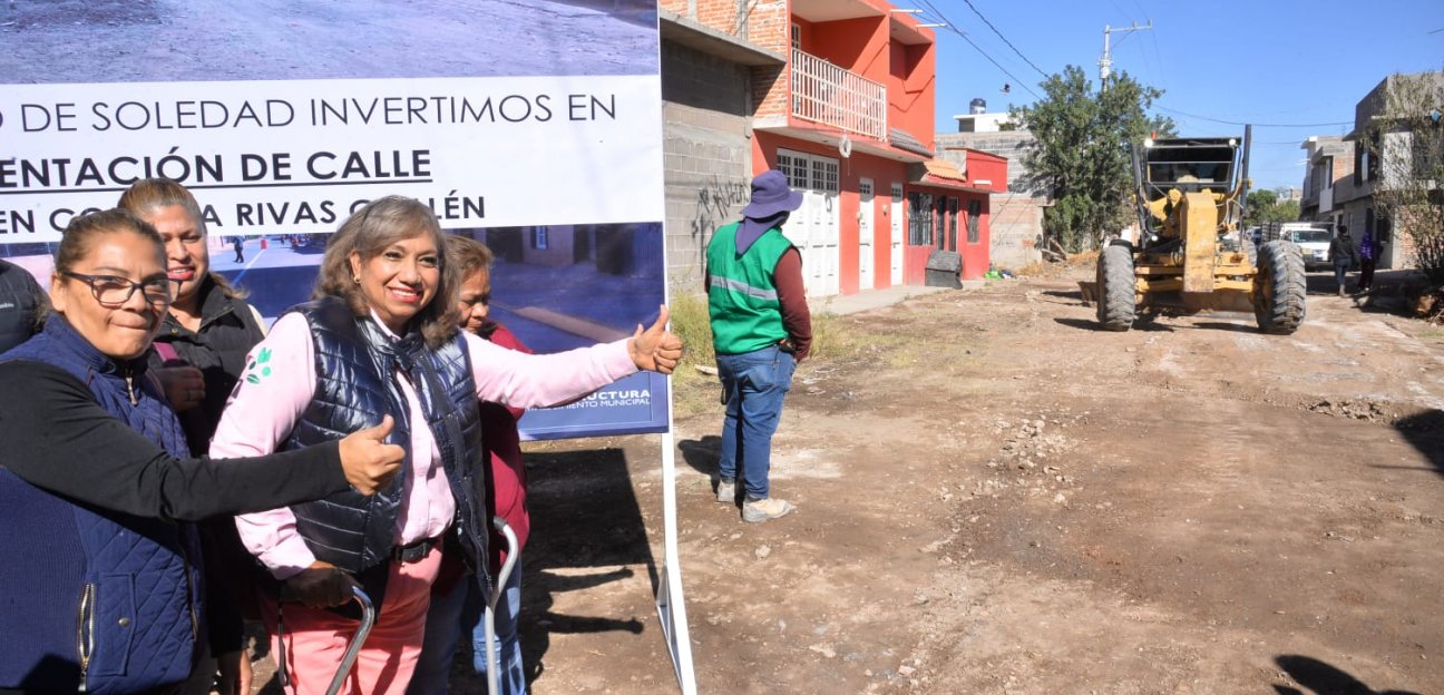 Alcaldesa continúa con la modernización y mejora de calle y avenida del municipio