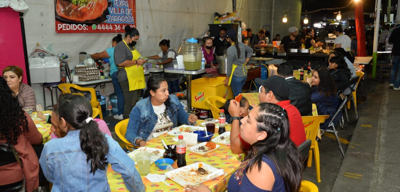 Hora Feliz en la Muestra Gastronómica de Soledad