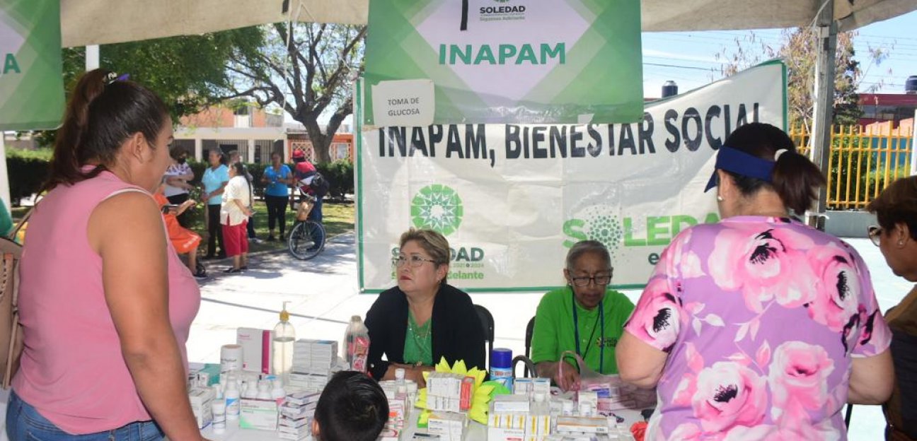 Alcaldesa, Leonor Noyola visitó la colonia Hogares Ferrocarrileros Primera Sección