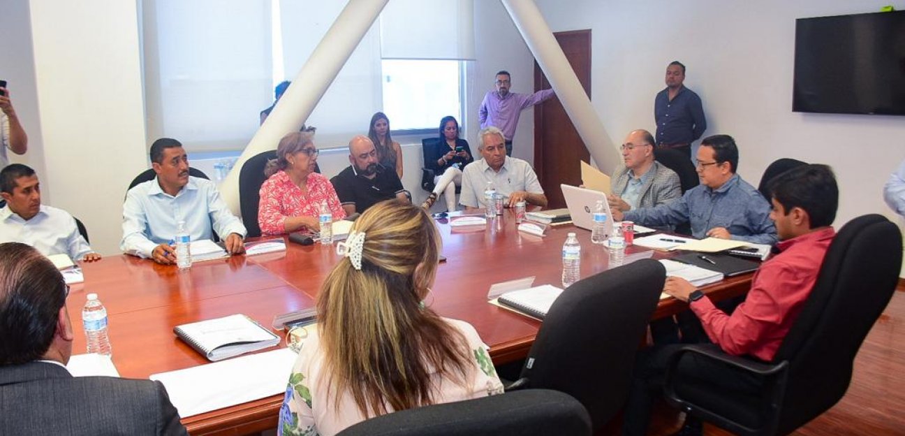 INTERAPAS reporta 7 mdp mensuales en pipas, Leonor Noyola lo desaprueba