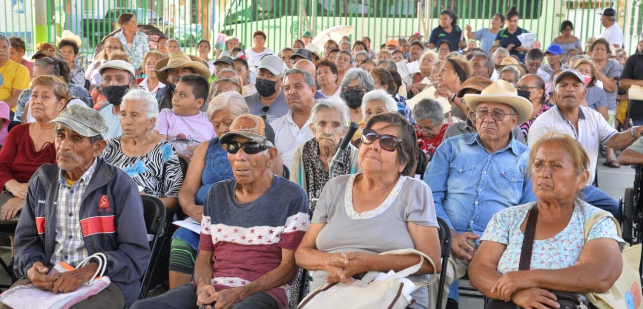 Gobierno de Soledad de Graciano Sánchez, comprometido y sensible con su gente: Adultos Mayores