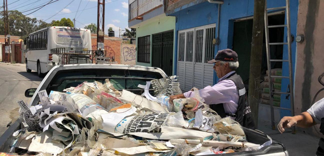 Dirección de Comercio retira tres toneladas de publicidad no autorizada