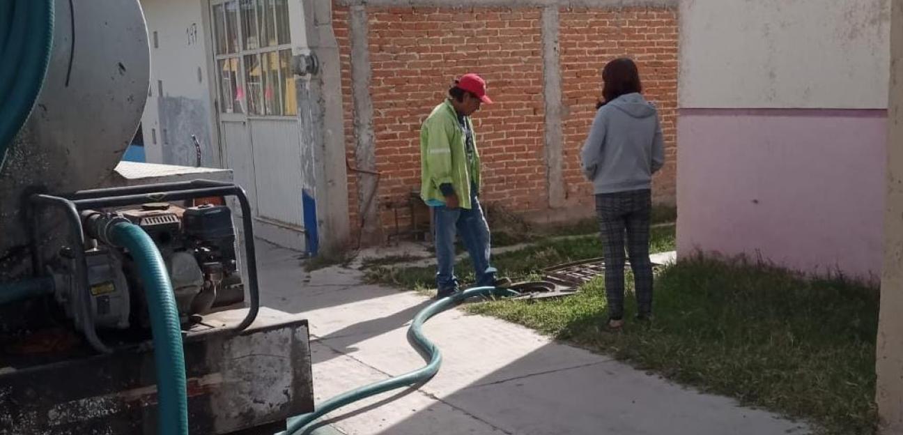 Gobierno de Soledad mantiene distribución de agua en colonias afectadas por desabasto 