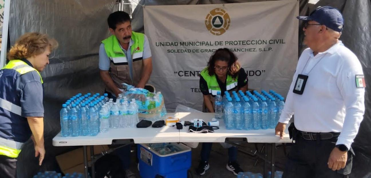Protección Civil de Soledad instaló módulos de hidratación y transmite medidas preventivas 