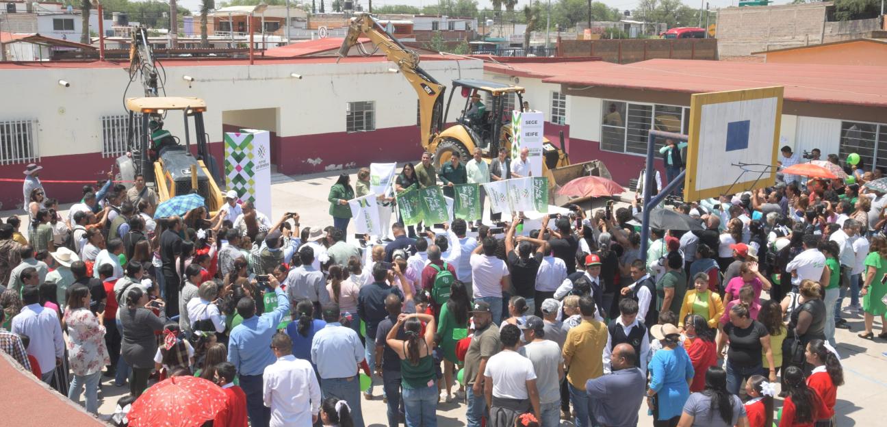 Ricardo Gallardo y Juan Manuel Navarro impulsa más educación de calidad con reconstrucción de escuela rural en Soledad