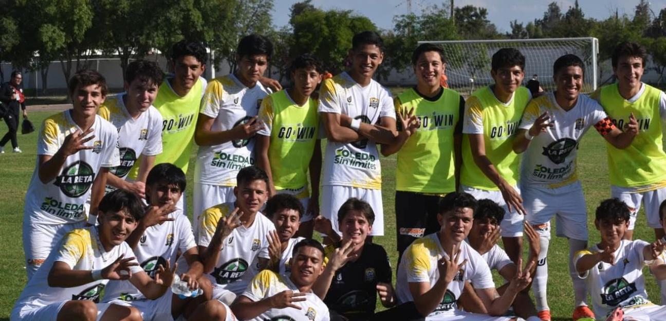 Con respaldo del Ayuntamiento de Soledad, jóvenes futbolistas destacan tercera división profesional