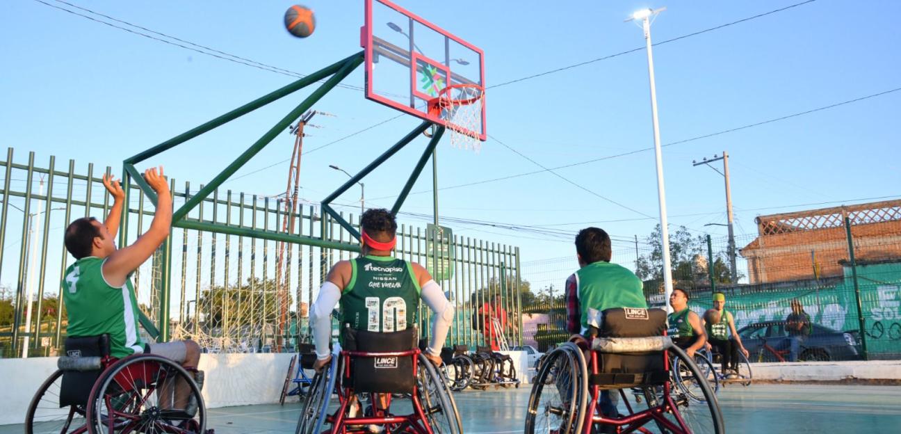Soledad impulsa la inclusión deportiva con partido de exhibición en silla de ruedas