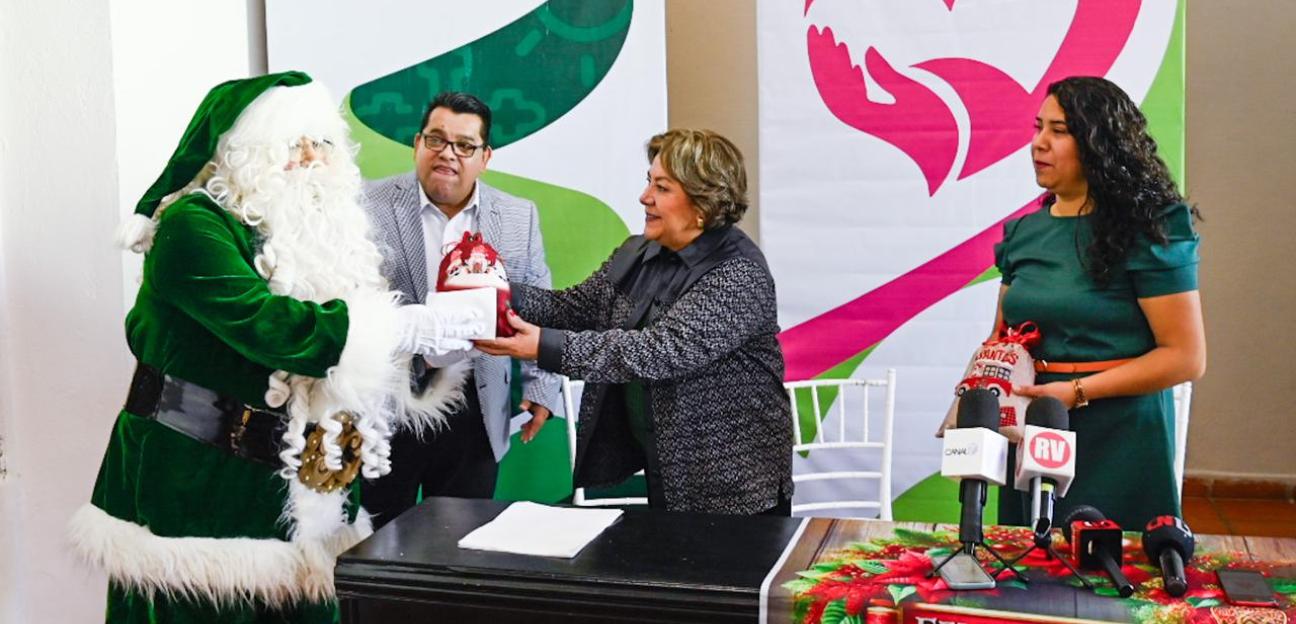 Inicia en Soledad programa -Regalando Sonrisas- para alegrar a pequeños con discapacidad