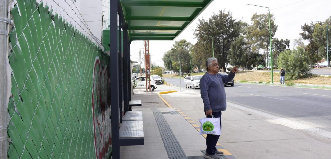 Juan Manuel Navarro reconoce avance en movilidad y conexión gratuita en Soledad