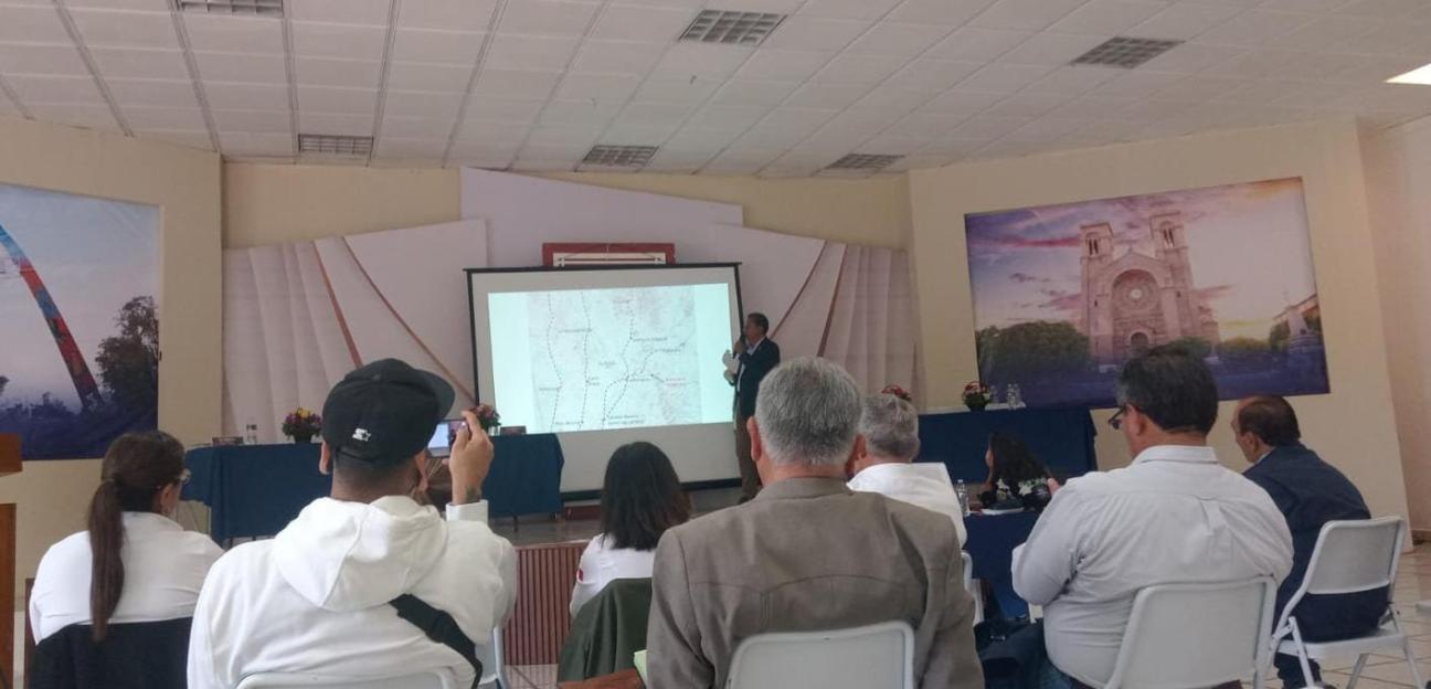 Soledad difunde su grandeza histórica en encuentro de cronistas del Altiplano