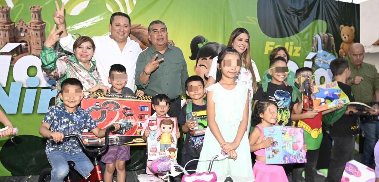 Sonrisas, alegría y juguetes marcan festejo del Día del Niño en Soledad de Graciano Sánchez