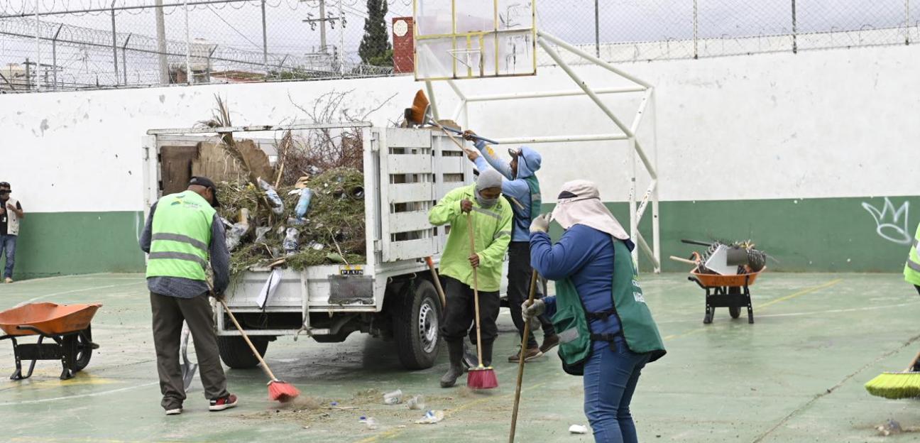 Servicios Municipales garantiza mantenimiento de parques y áreas recreativas en Soledad