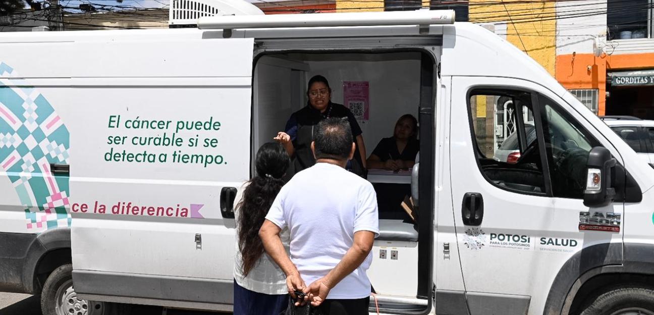 Mujeres contra el Cáncer continúa su recorrido promoviendo la detección oportuna, en Soledad