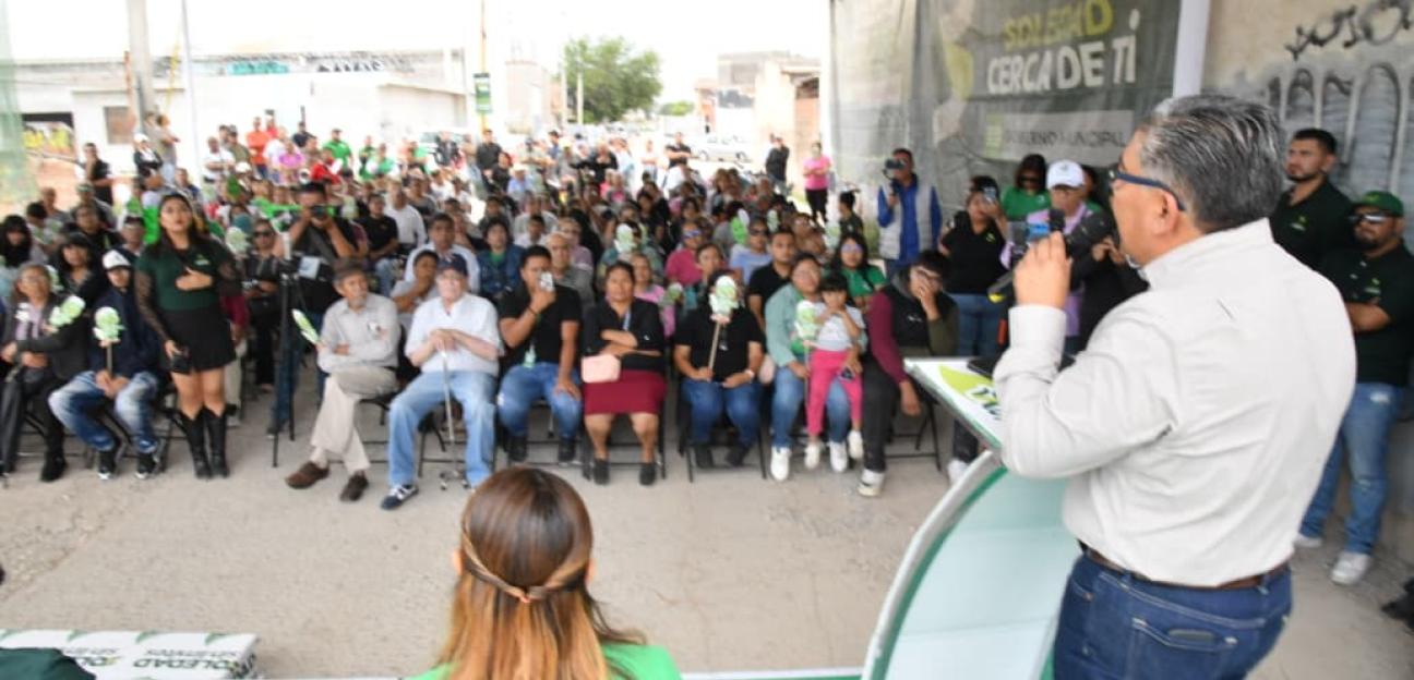 Comienzo de pavimentación en Valle de los Fantasmas, parte del cambio que se vive en Soledad: Beneficiarios
