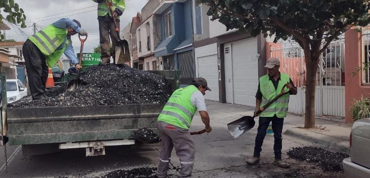 Soledad fortalece la movilidad segura con bacheo y rehabilitación de vialidades