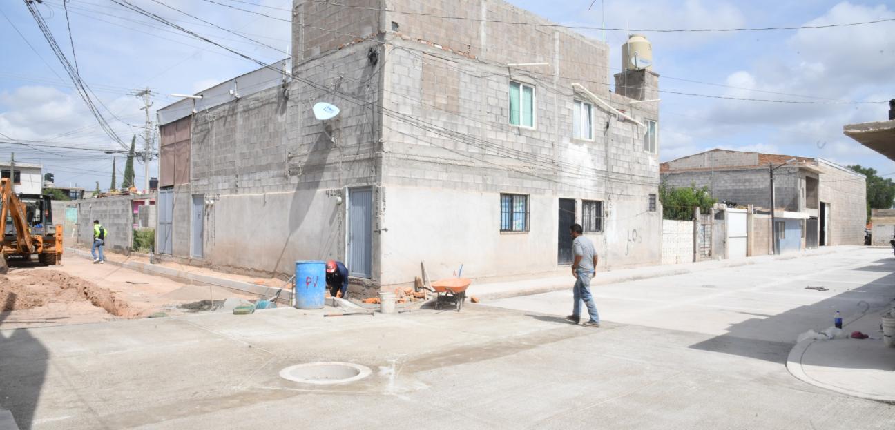 Privada Negrete cambia totalmente con pavimentación impulsada por el gobierno soledense