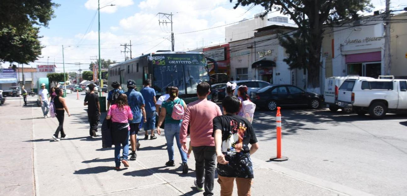 Con transporte gratuito, familias soledenses ahorran y disfrutan la FENAPO 2026
