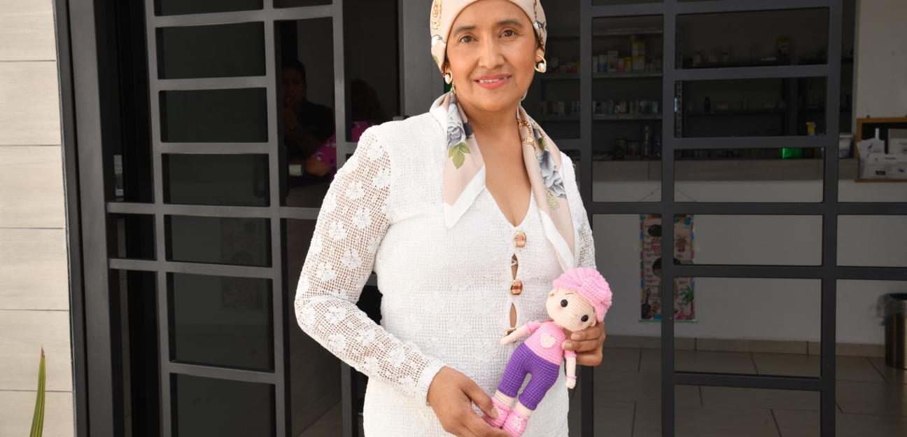 Ángeles, historia de valentía ante el cáncer que inspira a mujeres soledenses